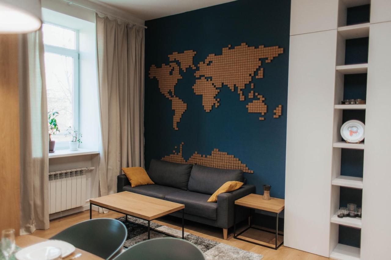 Apartments "Під Дубом"- "Under The Oak" Lviv Ngoại thất bức ảnh